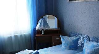 Гостиница Камелия Судак Двухместный номер с 2 отдельными кроватями-21